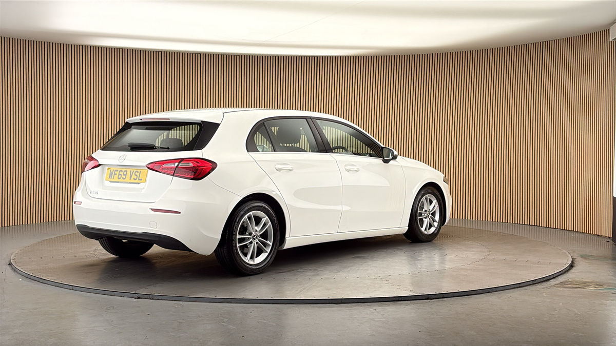 Mercedes-Benz A Class Image 21