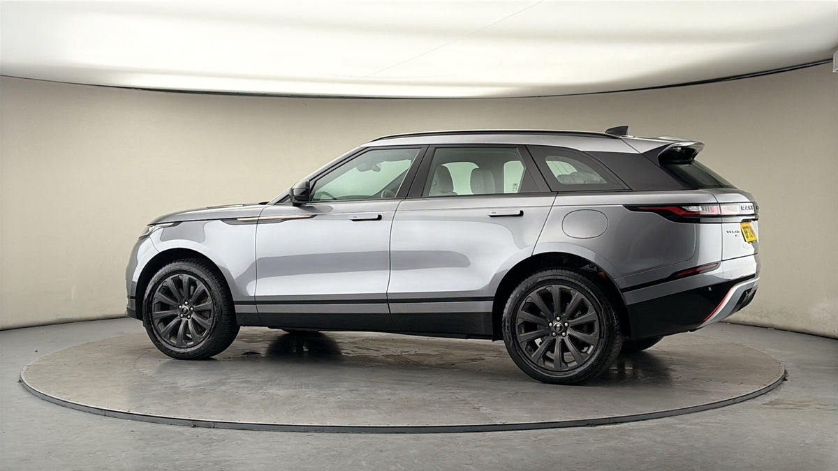 More views of Land Rover Range Rover Velar
