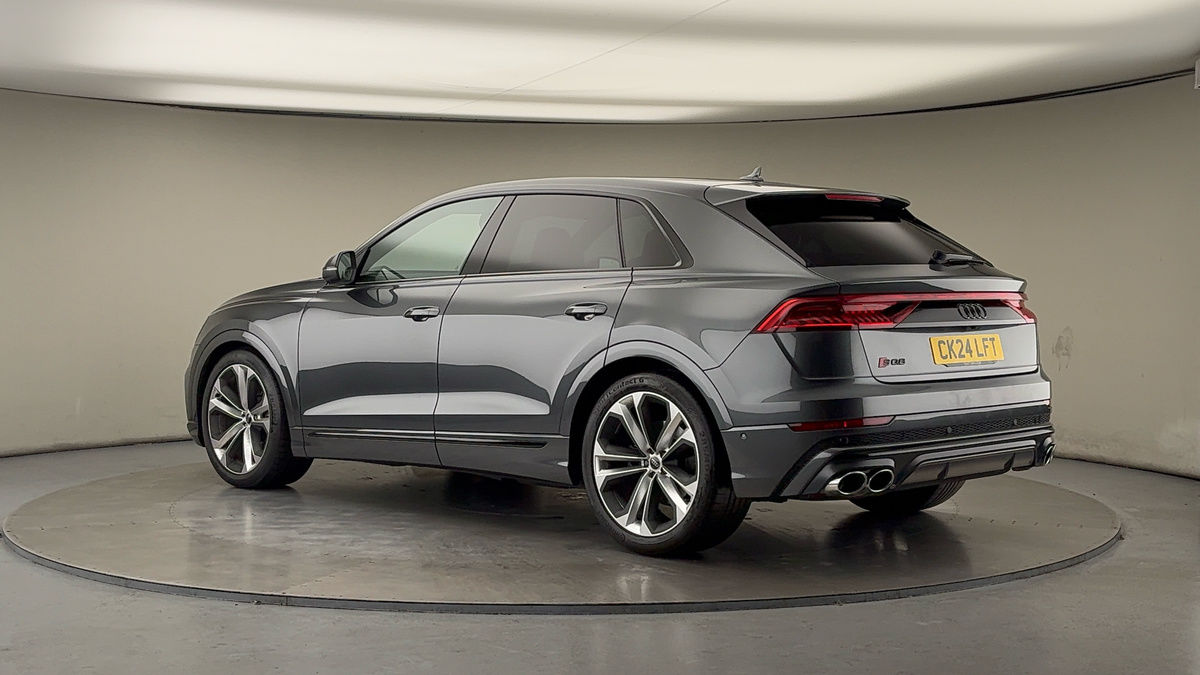 More views of Audi SQ8