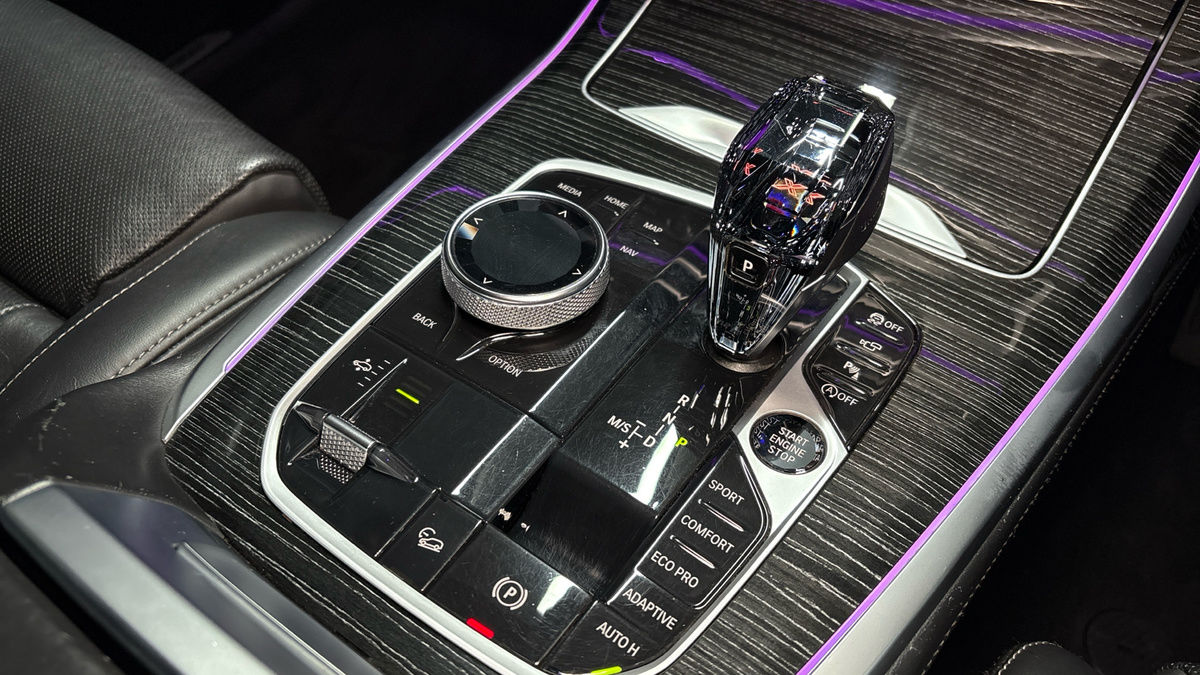 BMW X7 Image 21