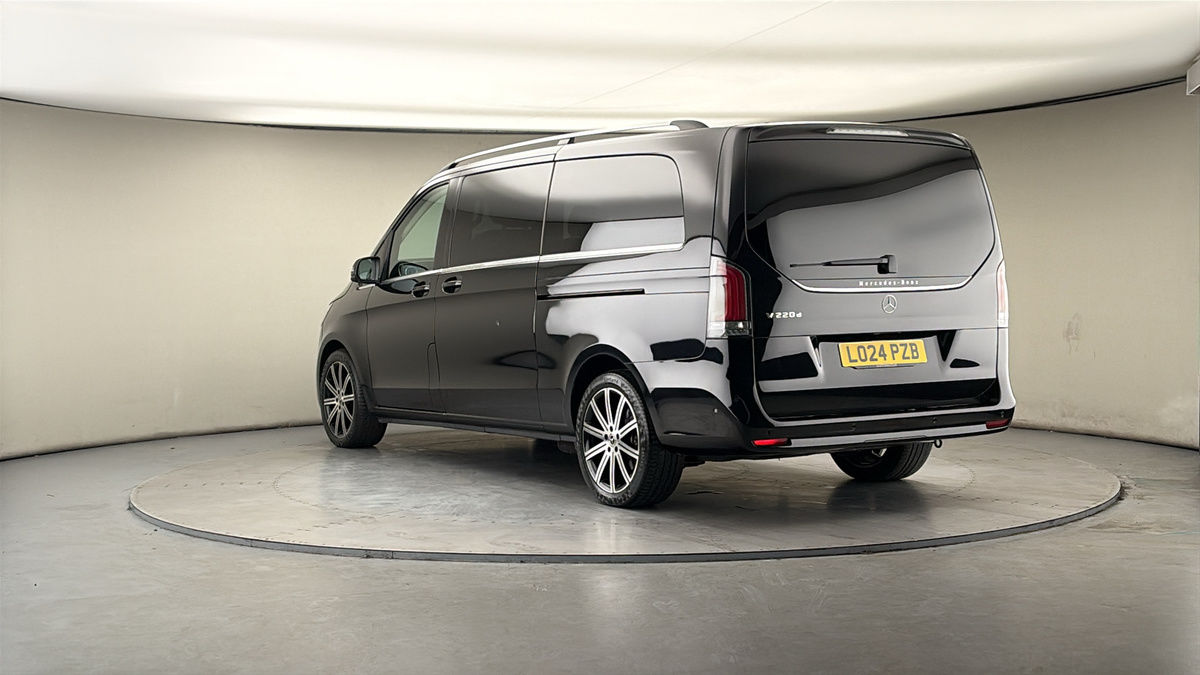 Mercedes-Benz V Class Image 2