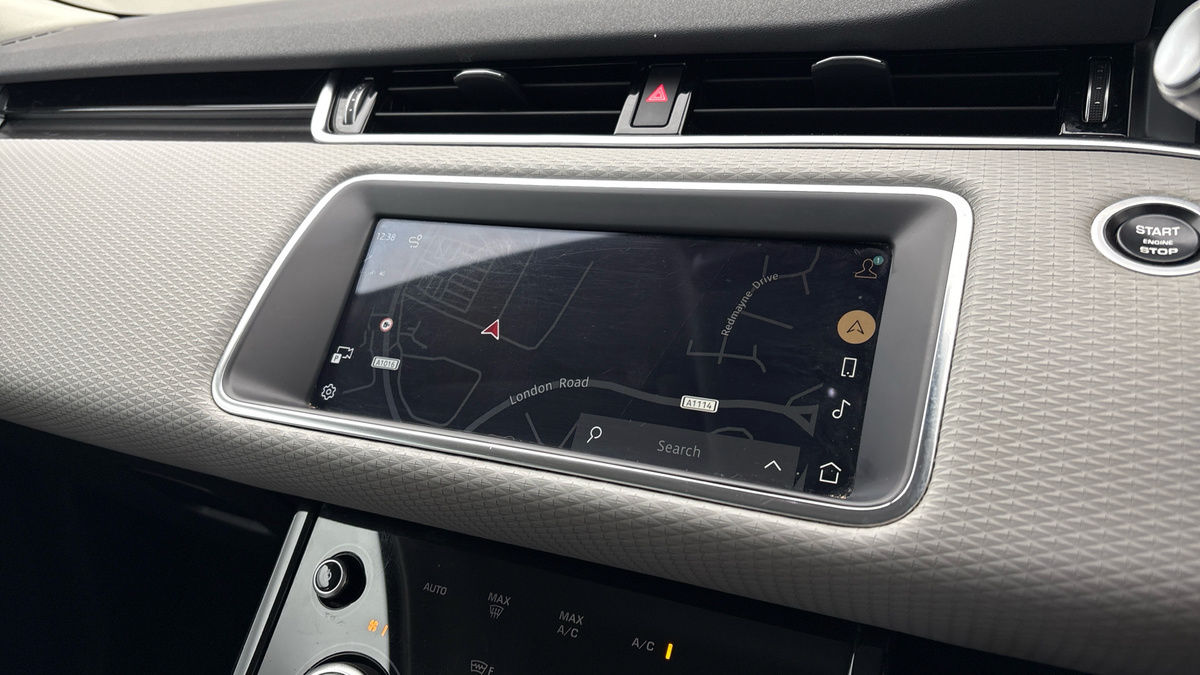 Land Rover Range Rover Evoque Image 17