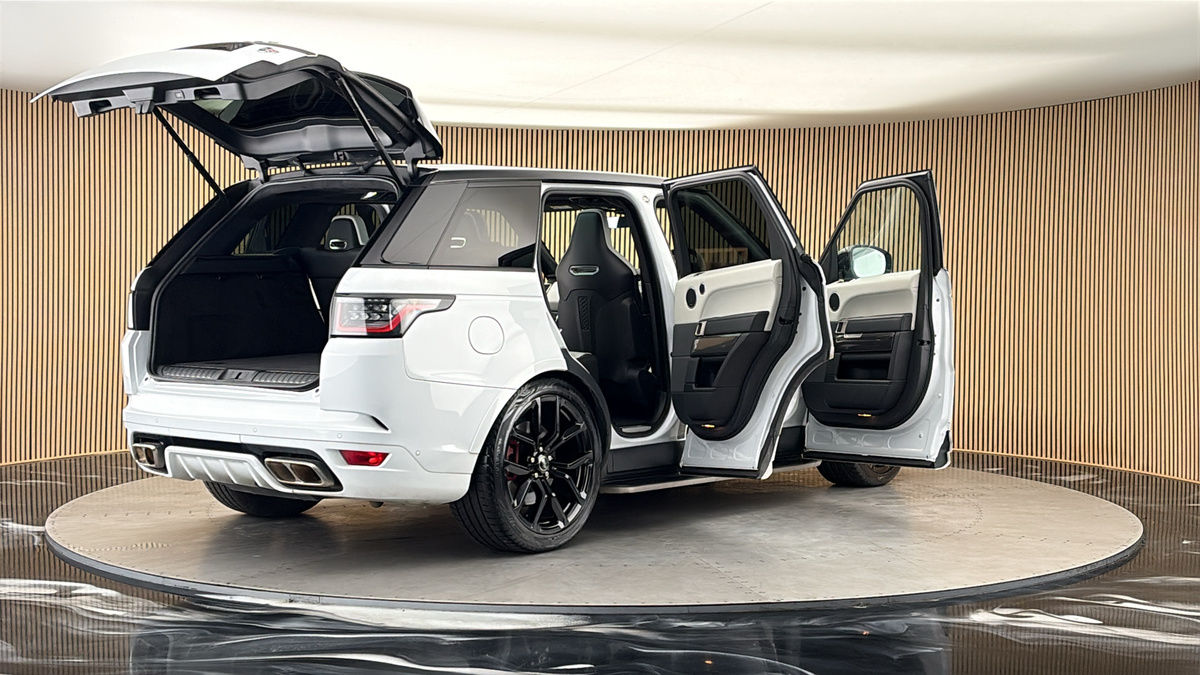 More views of Land Rover Range Rover Sport