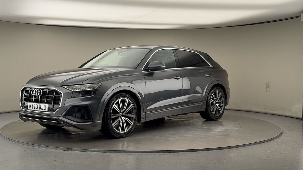 Audi Q8 Image 20
