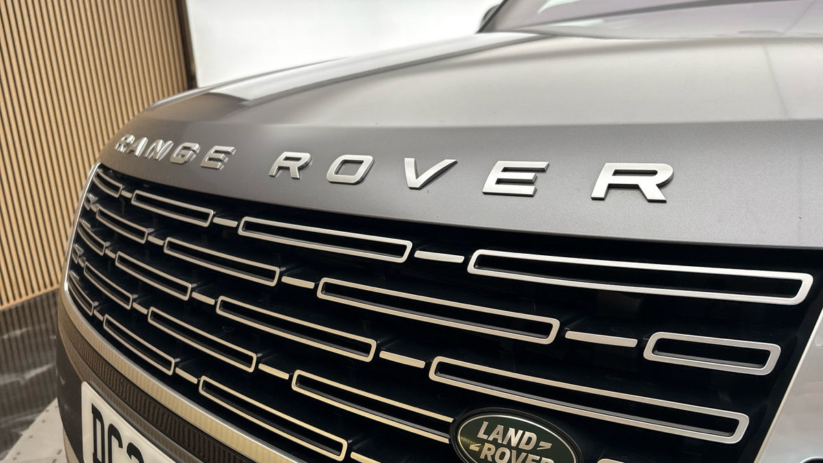 Land Rover Range Rover Image 24