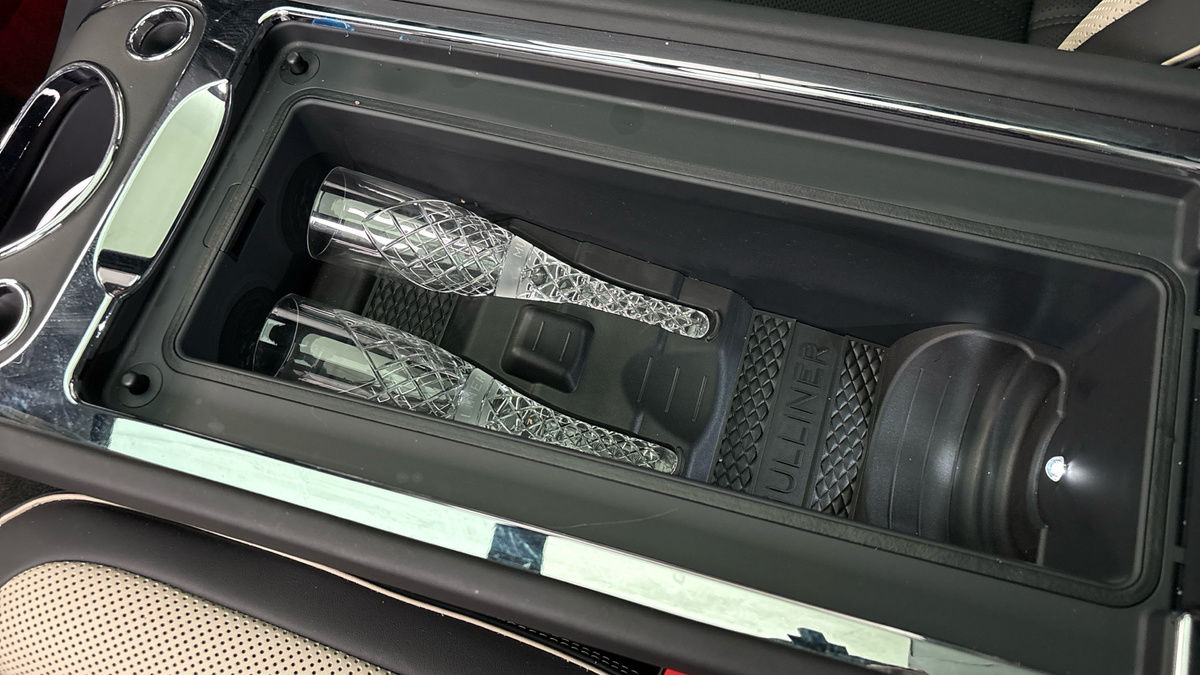 Bentley Bentayga Image 54