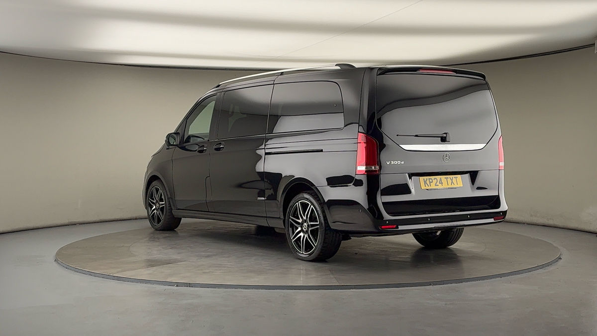 Mercedes-Benz V Class Image 2