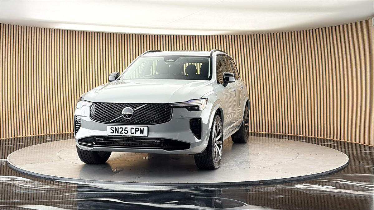 More views of Volvo XC90