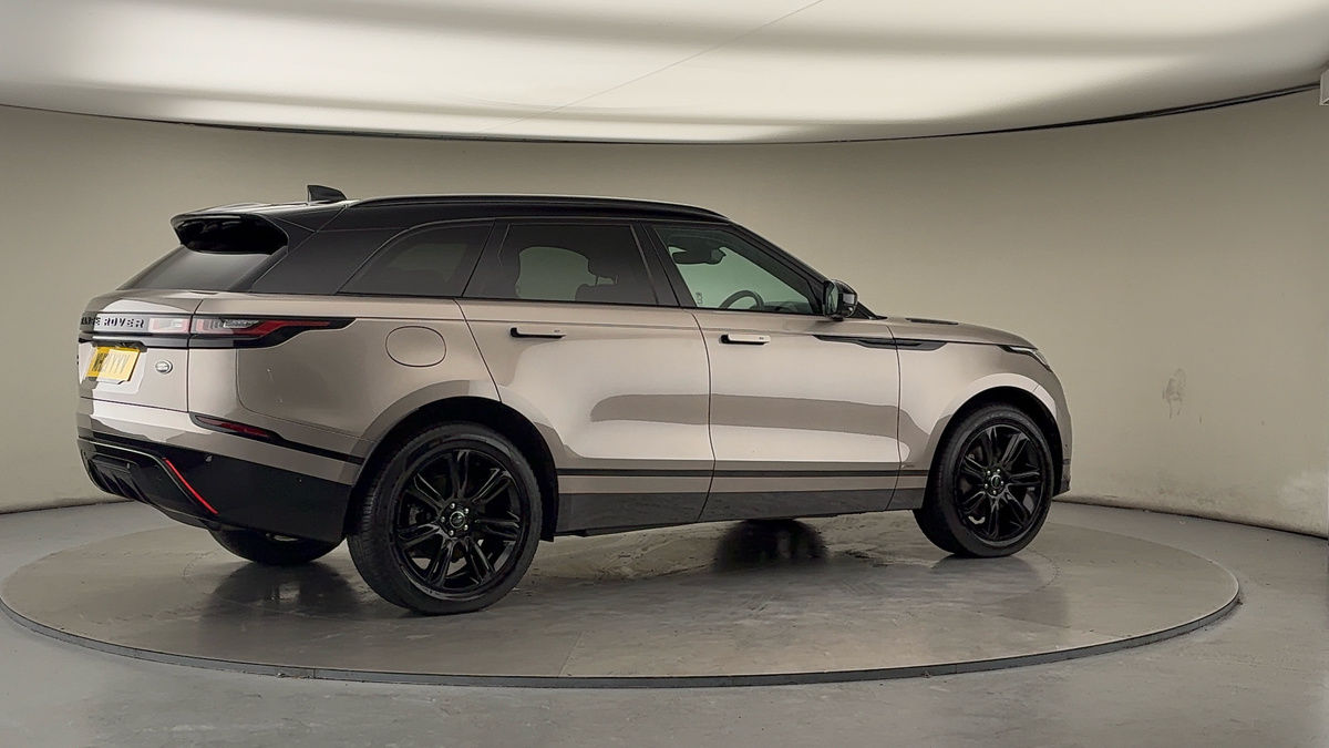 More views of Land Rover Range Rover Velar