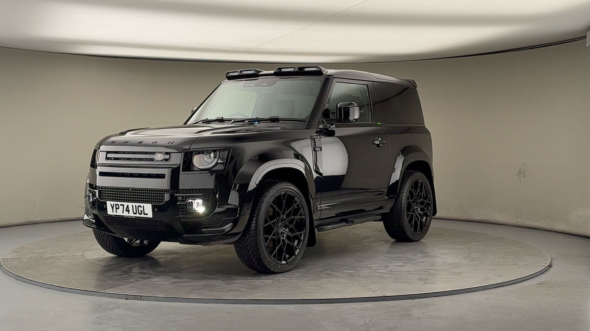 More views of Land Rover Defender 90