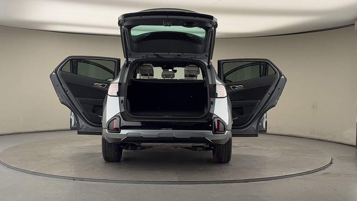 More views of Kia Sportage