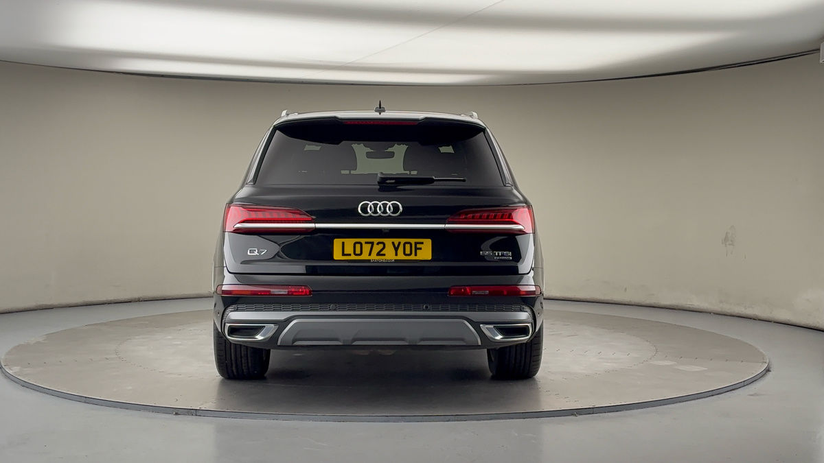 Audi Q7 Image 4