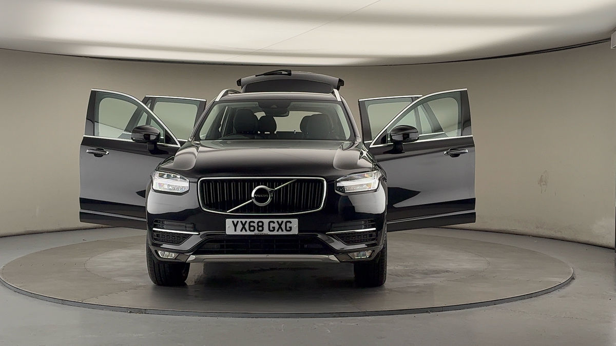 More views of Volvo XC90