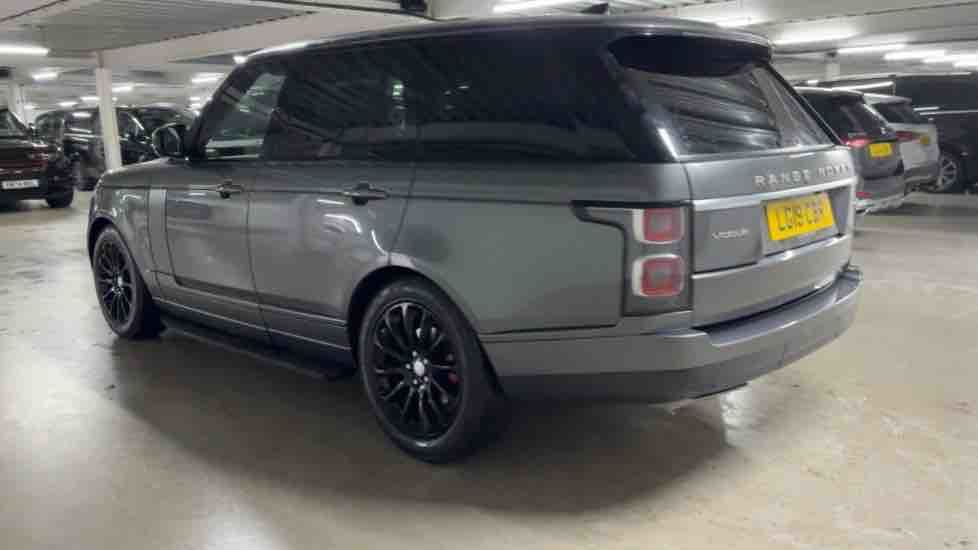 More views of Land Rover Range Rover