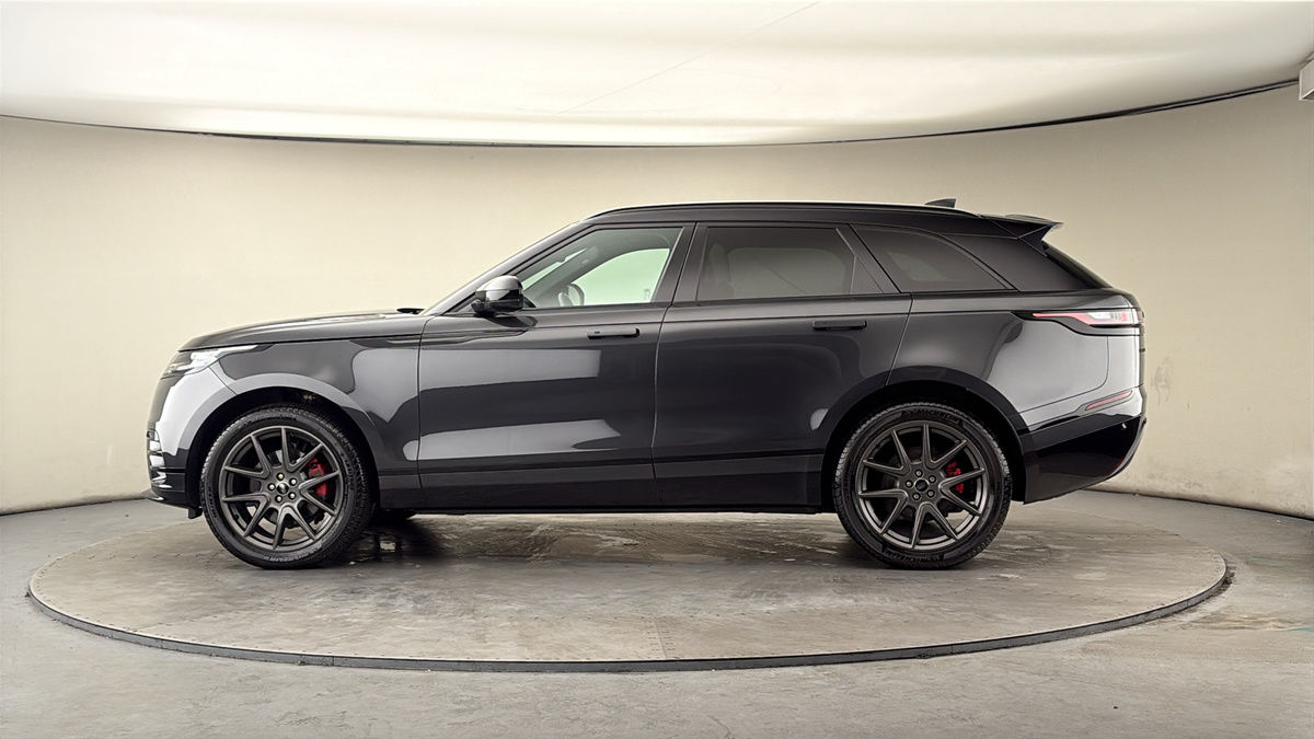 More views of Land Rover Range Rover Velar