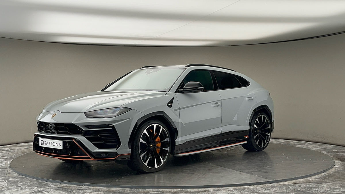 Lamborghini Urus Image 20