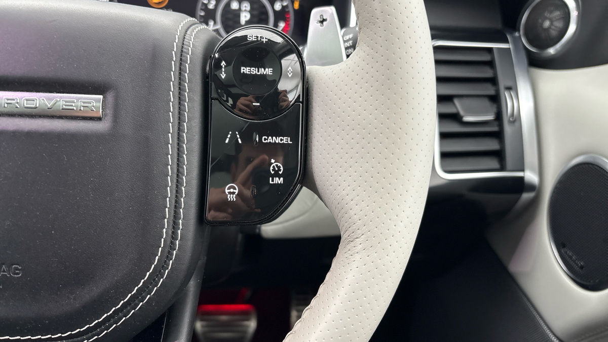 Land Rover Range Rover Sport Image 14