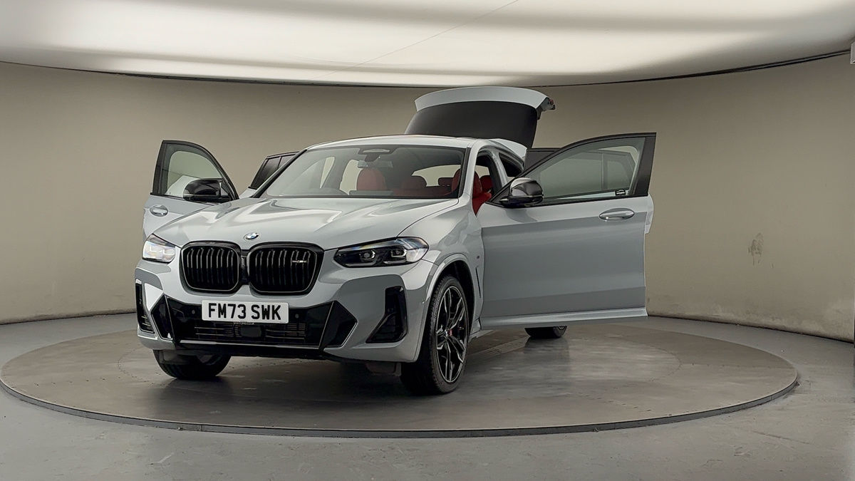 More views of BMW X4