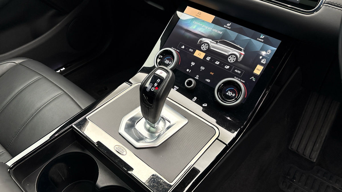 Land Rover Range Rover Evoque Image 18