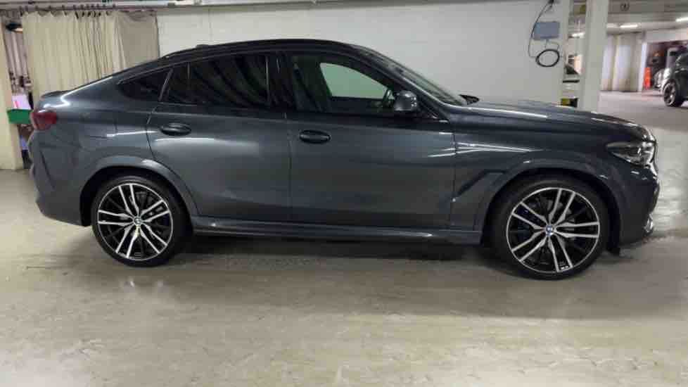 More views of BMW X6