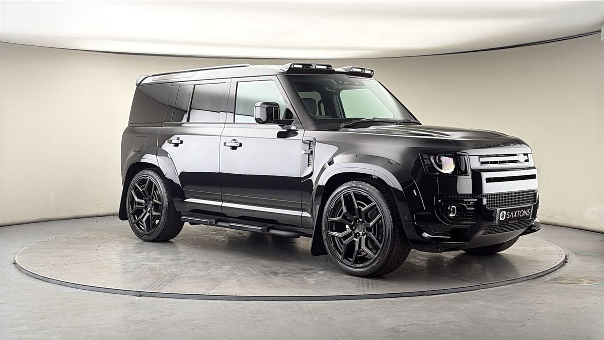 More views of Land Rover Defender 110
