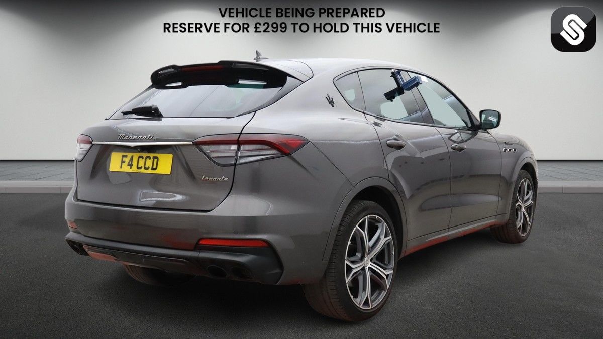 Maserati Levante Image 4