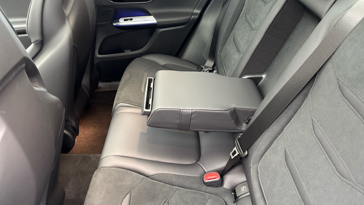 Mercedes-Benz GLC Image 9