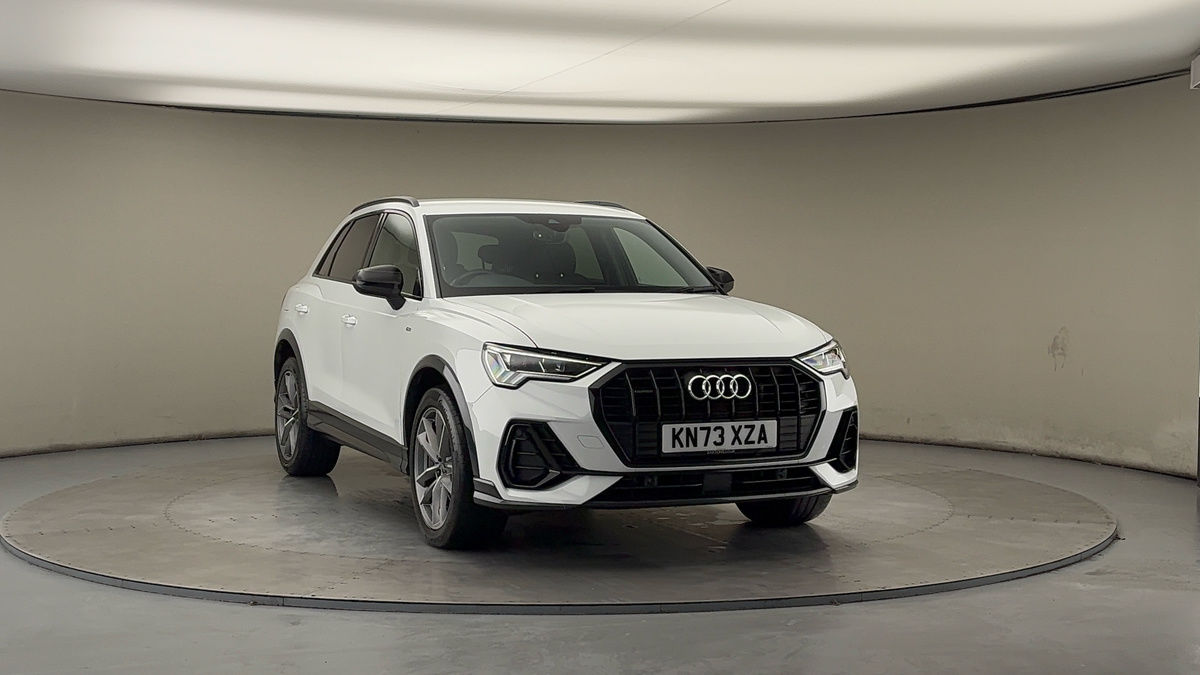 More views of Audi Q3