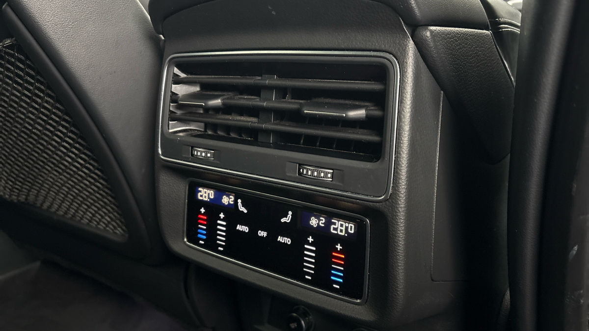 Audi Q8 Image 25