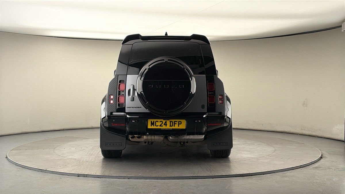 Land Rover Defender 110 Urban Image 4