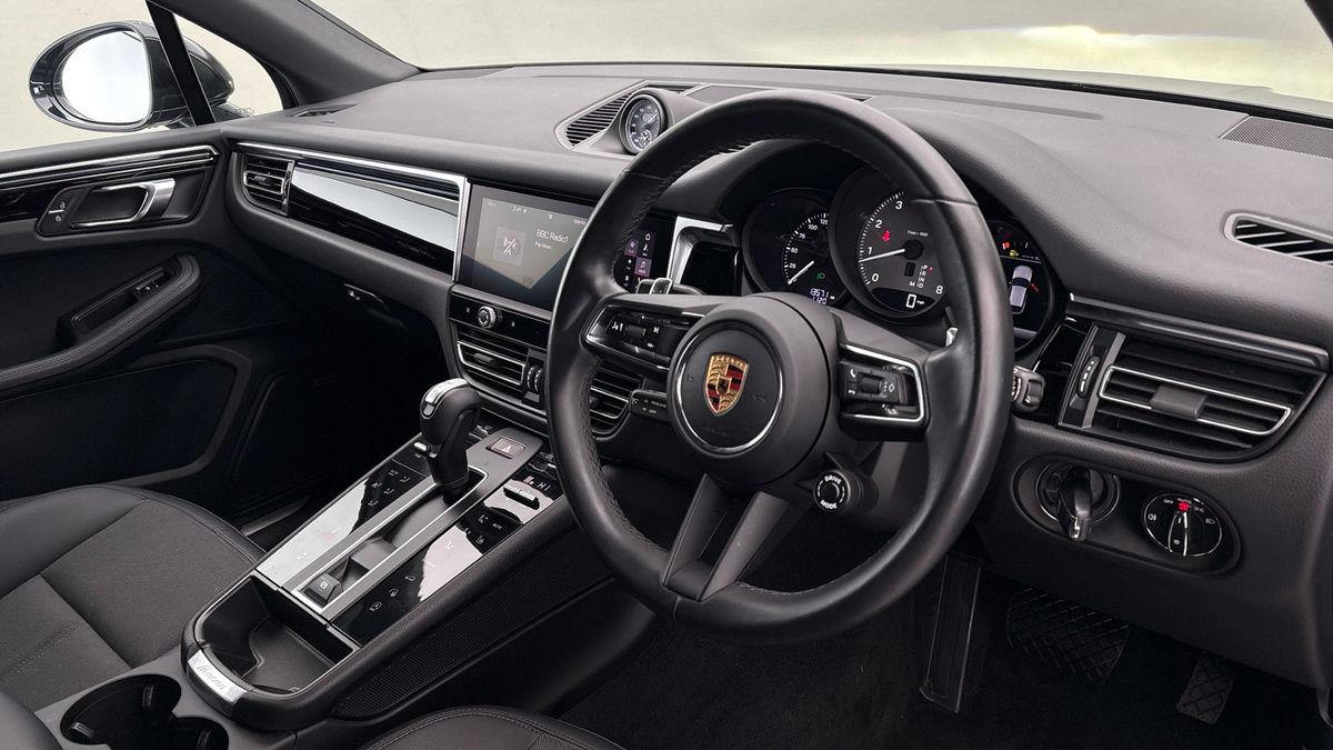 Porsche Macan Image 5