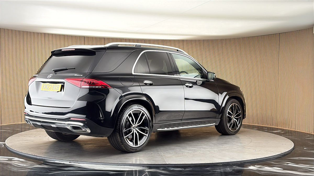 Mercedes-Benz GLE Image 21