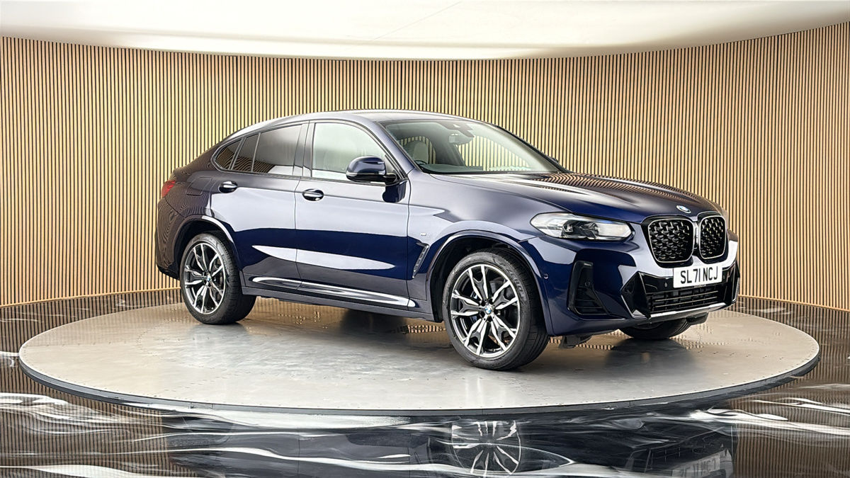 More views of BMW X4