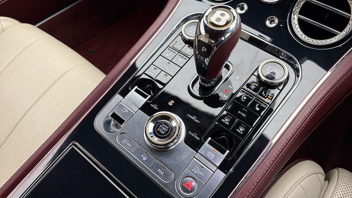 Bentley Continental Image 6