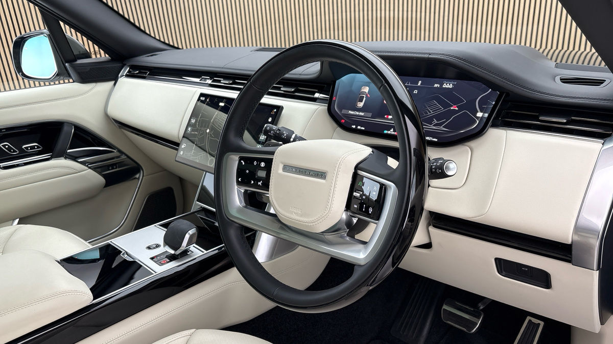 Land Rover Range Rover Image 5