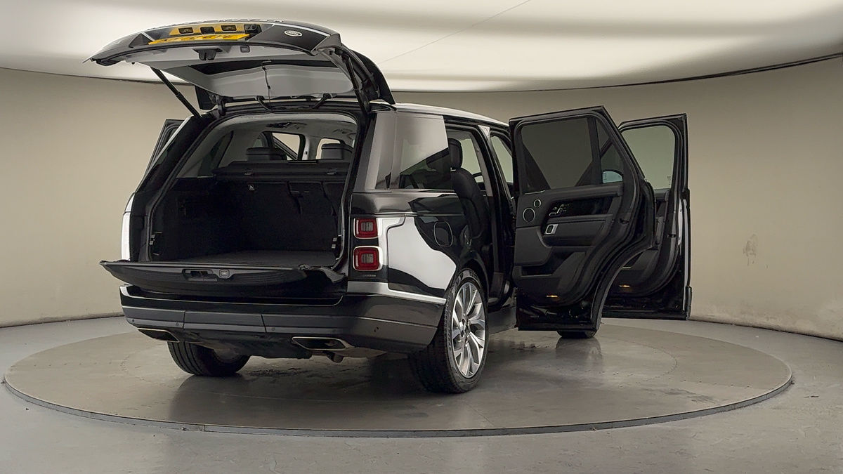 More views of Land Rover Range Rover