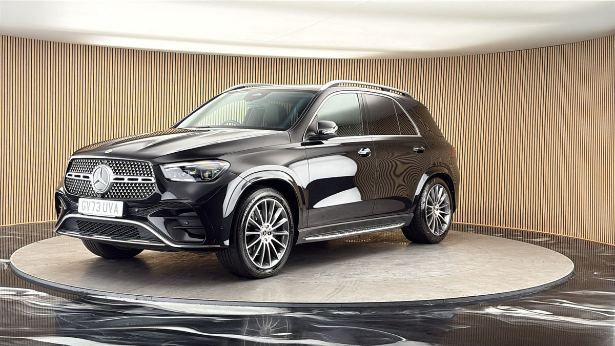 More views of Mercedes-Benz GLE