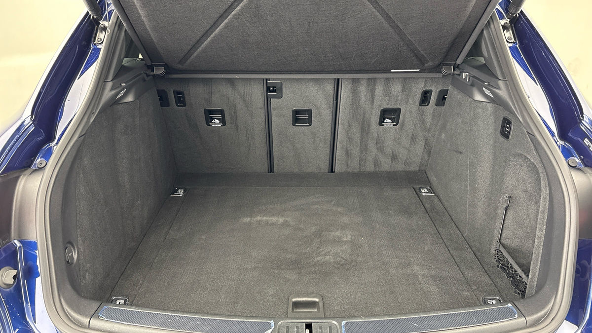 Porsche Macan Image 11