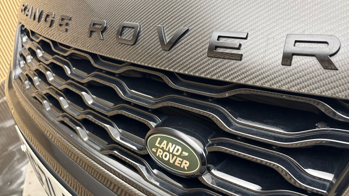 Land Rover Range Rover Sport Image 24