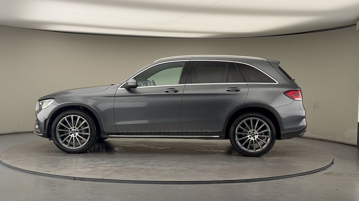 Mercedes-Benz GLC Image 15