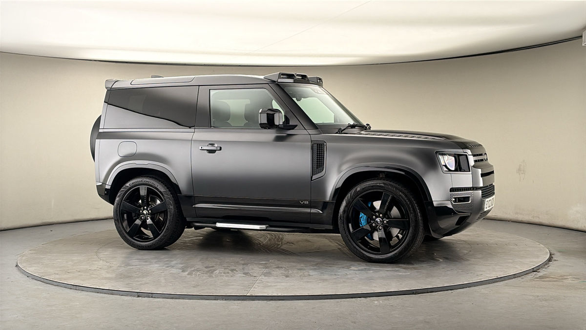 More views of Land Rover Defender 90