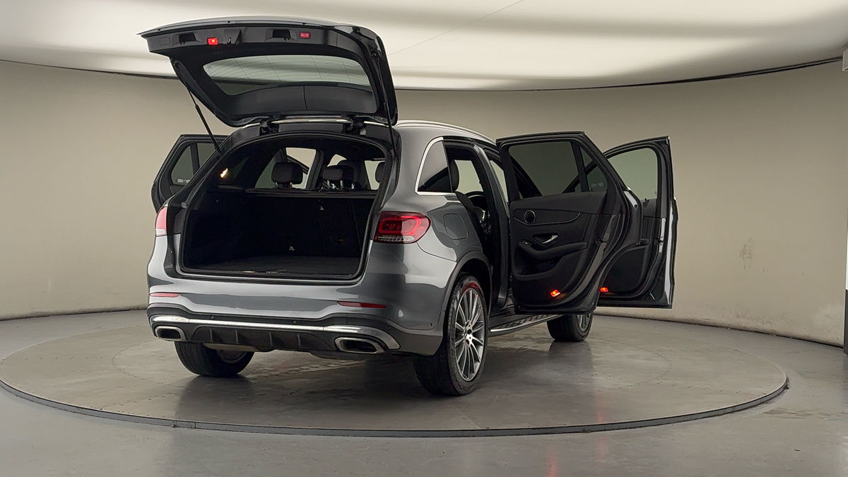 More views of Mercedes-Benz GLC