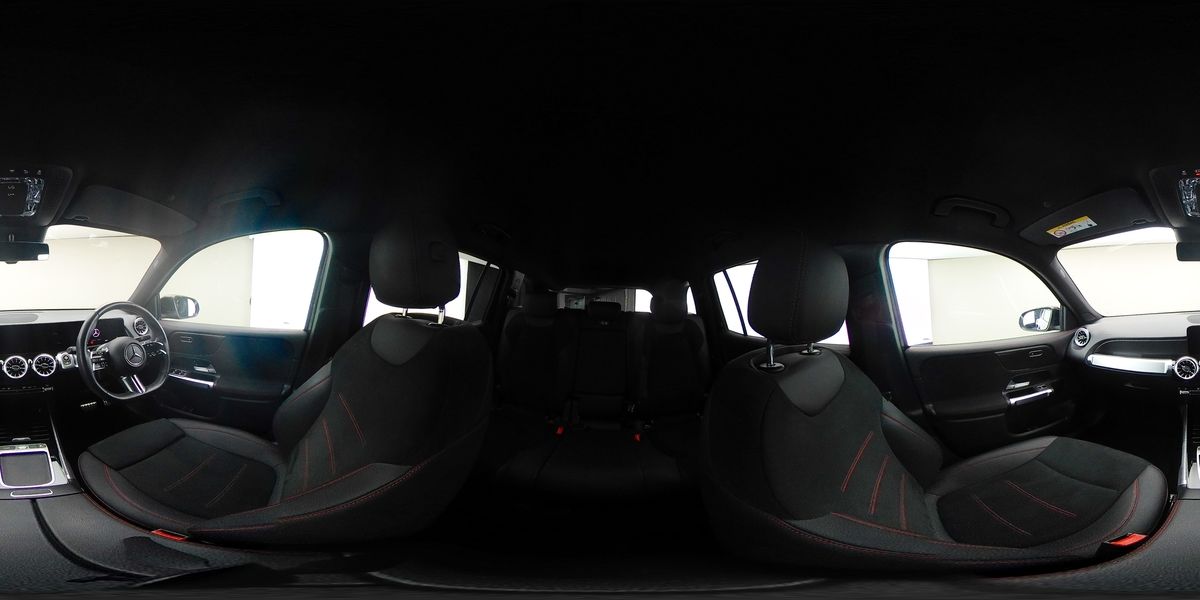 More views of Mercedes-Benz GLB