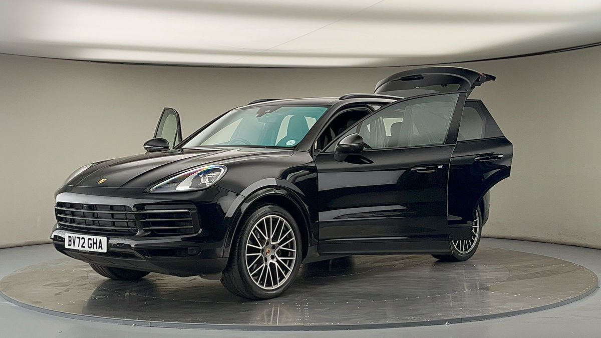 Porsche Cayenne Image 22