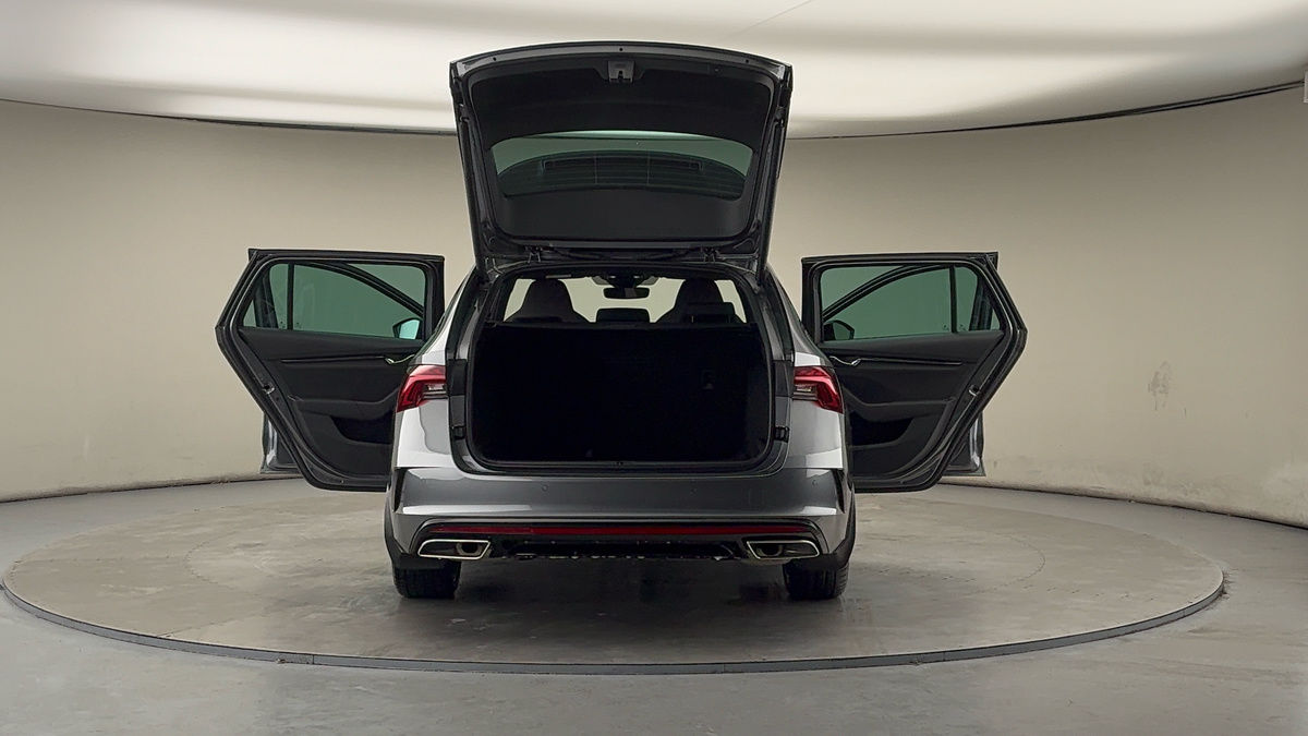 More views of Skoda Octavia