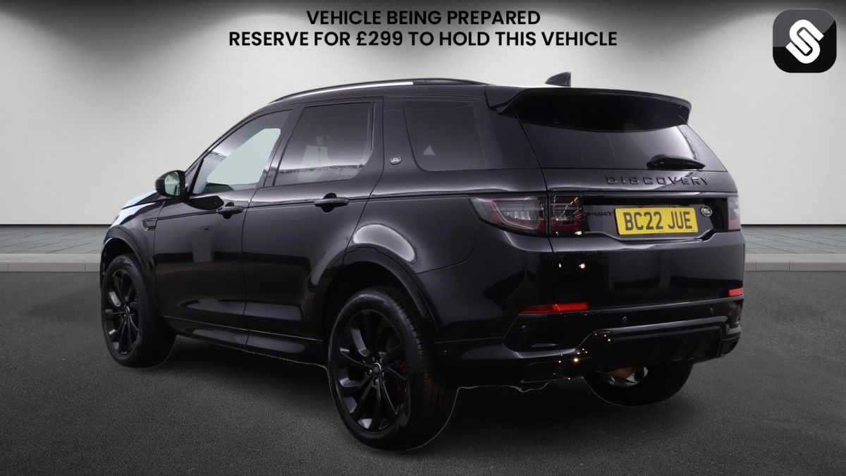 Land Rover Discovery Sport Image 3