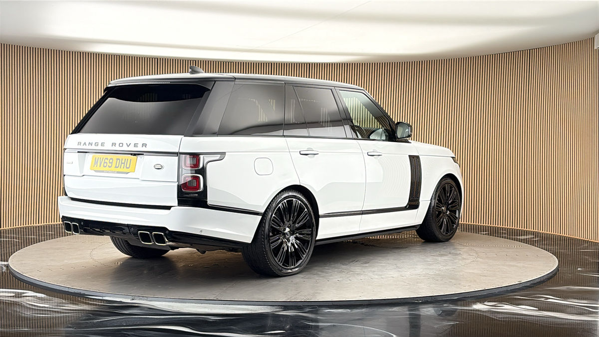 More views of Land Rover Range Rover