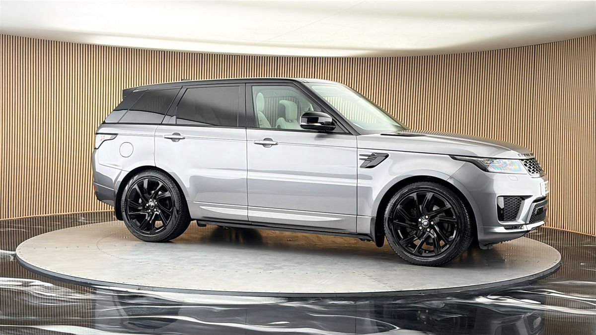 More views of Land Rover Range Rover Sport
