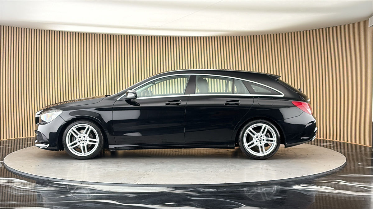 Mercedes-Benz CLA Image 15