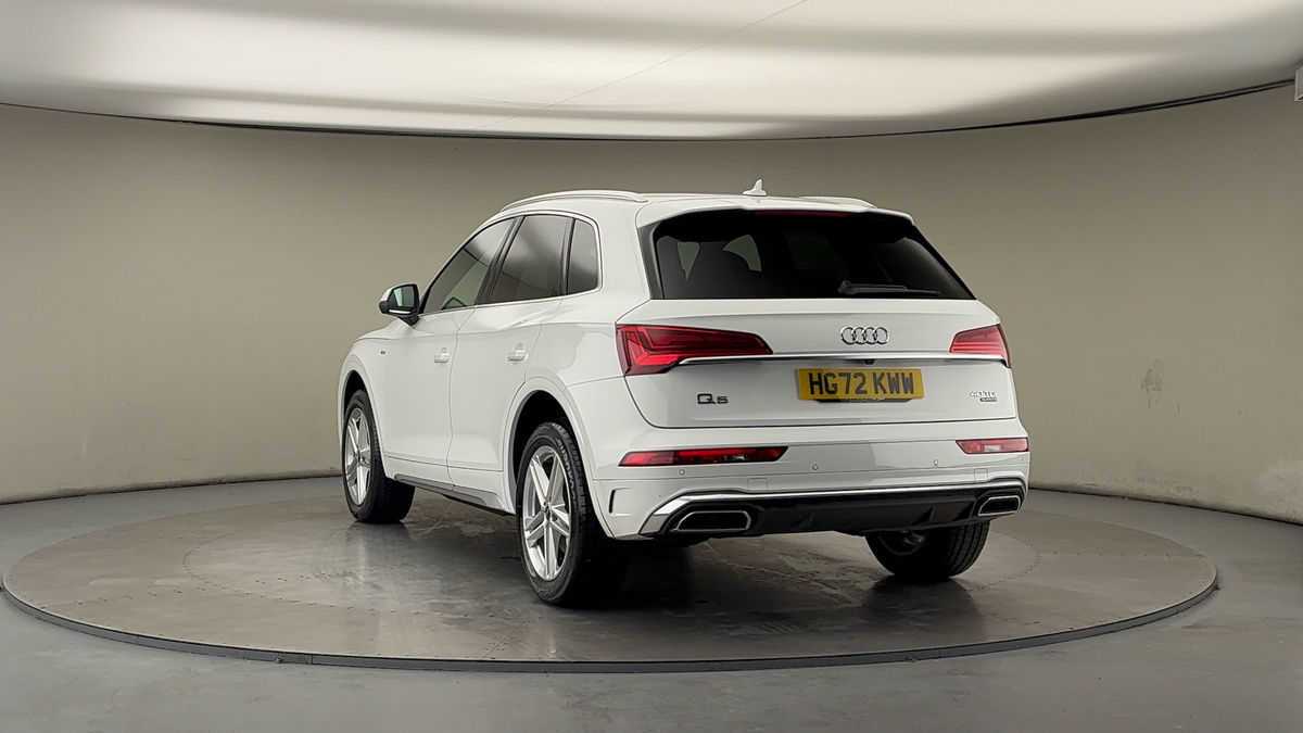More views of Audi Q5